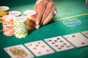 Luật chơi và các thao tác cơ bản trong game Poker