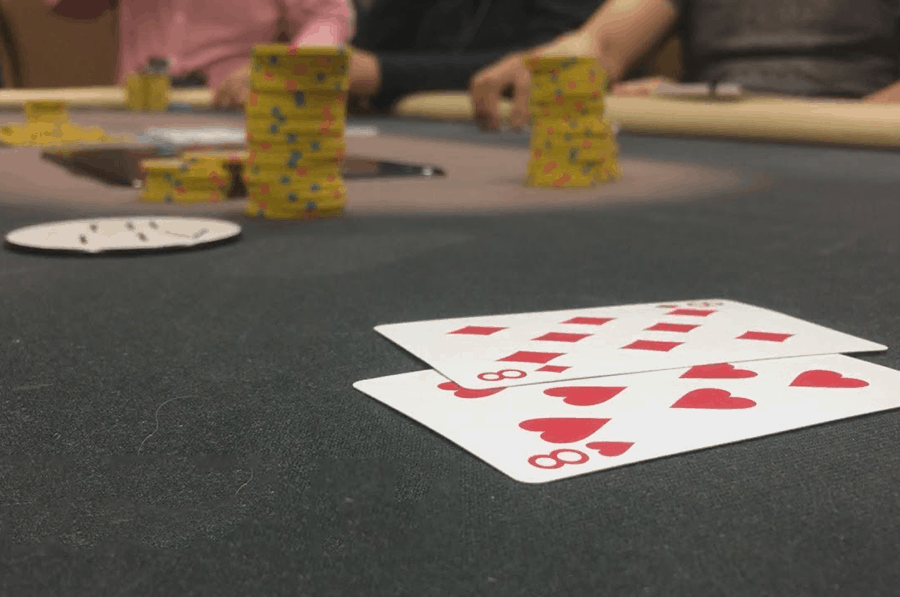 cach choi tren co danh cho nguoi moi choi poker