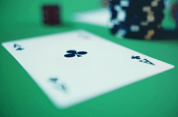 Chia sẻ người chơi cách kiếm tiền hiệu quả từ Poker