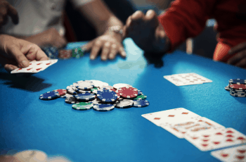 Tiết lộ một vài kinh nghiệm người chơi cần có khi chơi Poker