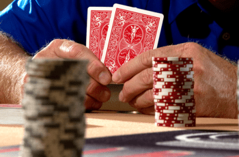 Hai điều căn bản để có thể giữ gìn tài khoản ngân hàng của bạn trong Poker