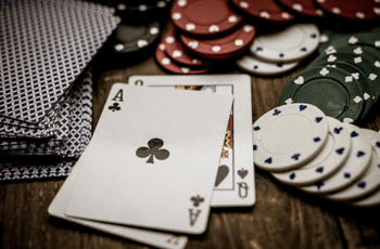 Bật mí kinh nghiệm chơi Poker thúc đẩy người chơi giành chiến thắng