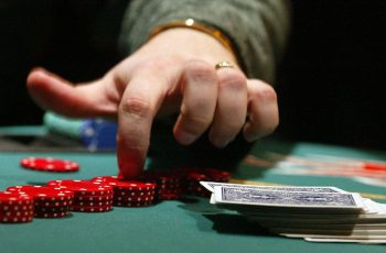 Baccarat và những bí kíp của người chơi kì cựu