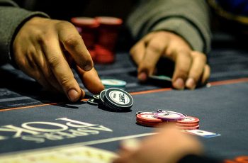 Những điều cơ bản về Poker mà người chơi nào cũng cần nắm