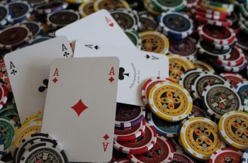 Những kinh nghiệm vàng giúp bạn nâng level chơi Poker chuyên nghiệp hơn