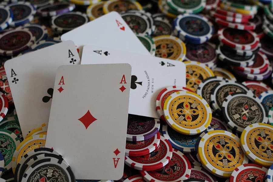 nhung kinh nghiem vang giup ban nang level choi poker chuyen nghiep hon