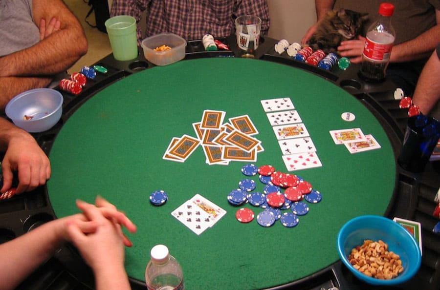 khi nao nen rut tien trong poker online