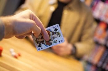 Những điều người chơi Blackjack cần tránh nếu không muốn một ván bài tồi tệ