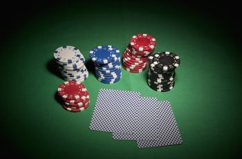 Bí quyết chơi Blackjack mà tân binh nào cũng cần tới để đánh bại nhà cái